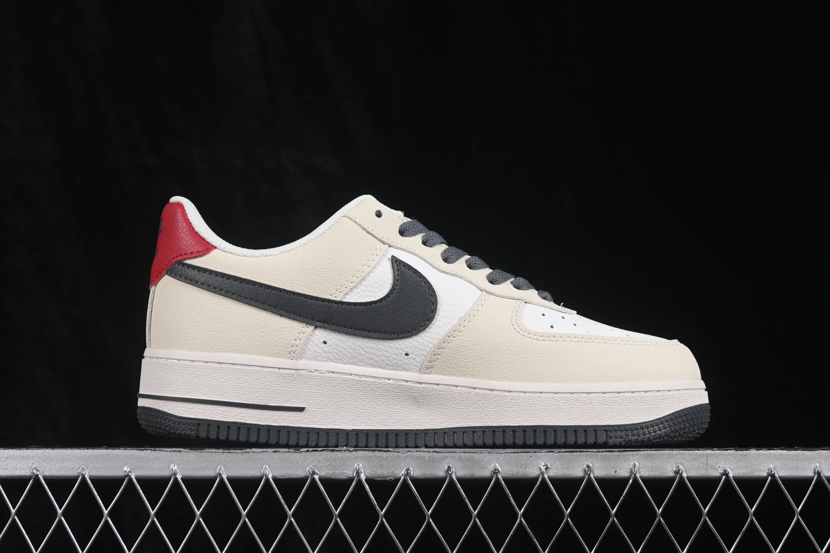 All categories Nk Air Force 1 Air Force series Nk Air Force 1 Low Air Force low-top Nike Air Force 1'07 Low joint model Air Force 1 low-top casual sneakers LF6688-007